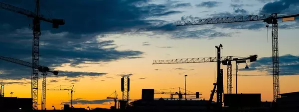 Baustelle bei Abend