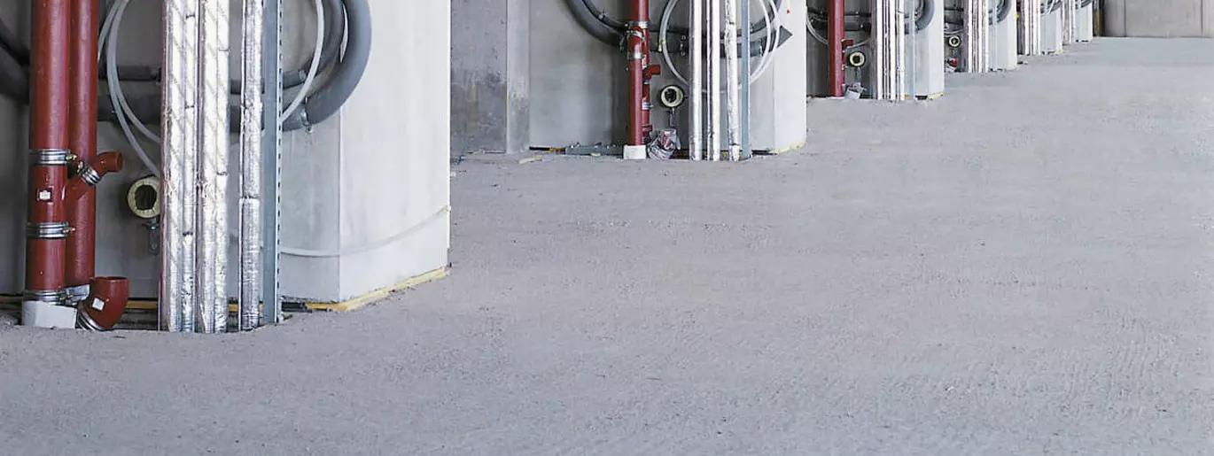 Brandschutz Rohre durch Decke